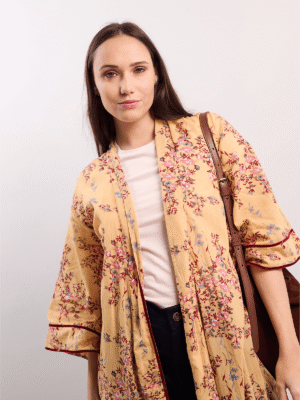 Bata Kimono Amarillo