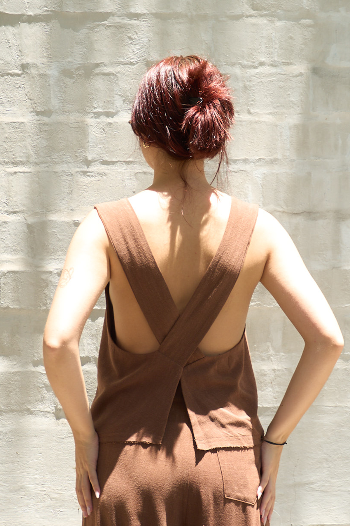 Top Cruzado - Marrón